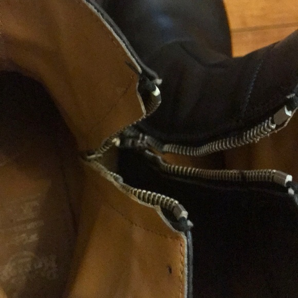 drmartens - Picture 3 of 5